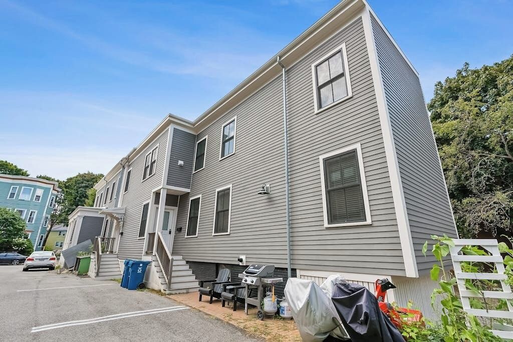 Photo of Outdoor in West End