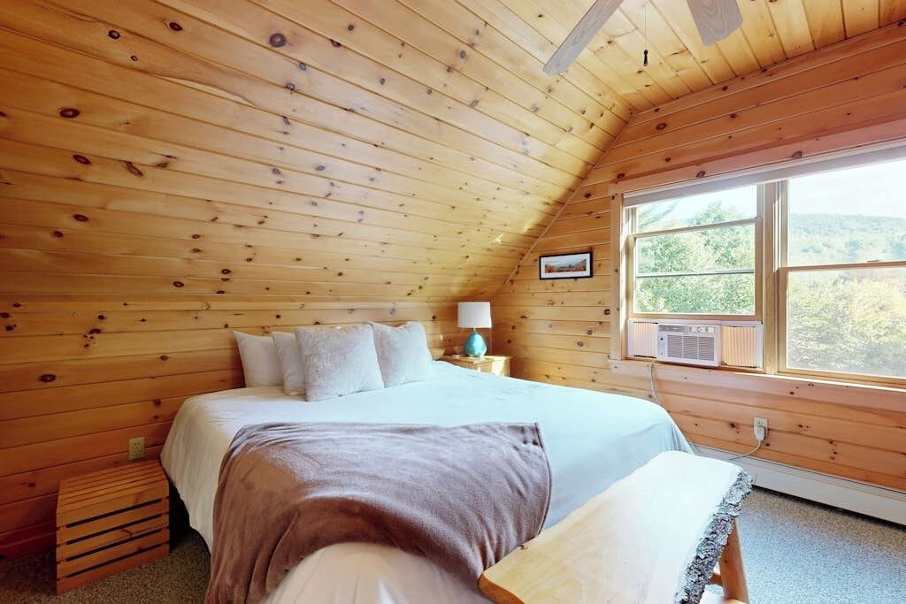 Photo of Bedroom in Greenwood