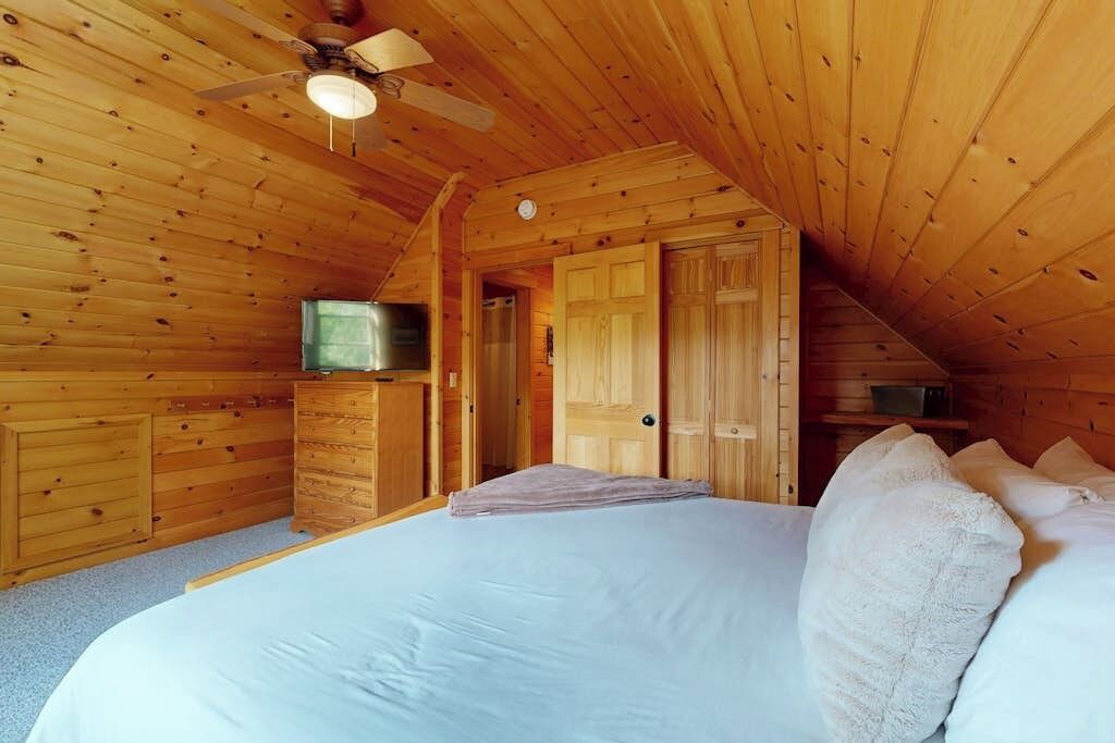Photo of Bedroom in Greenwood