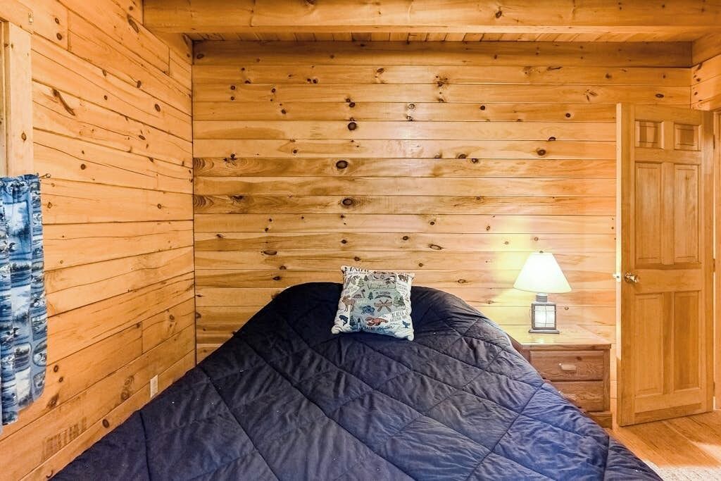 Photo of Bedroom in Wayne