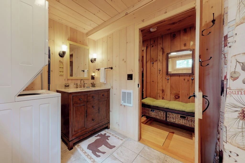 Photo of Bathroom in Naples
