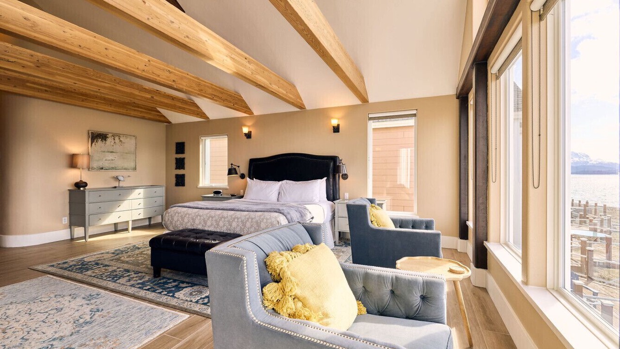 Photo of Bedroom in Homer