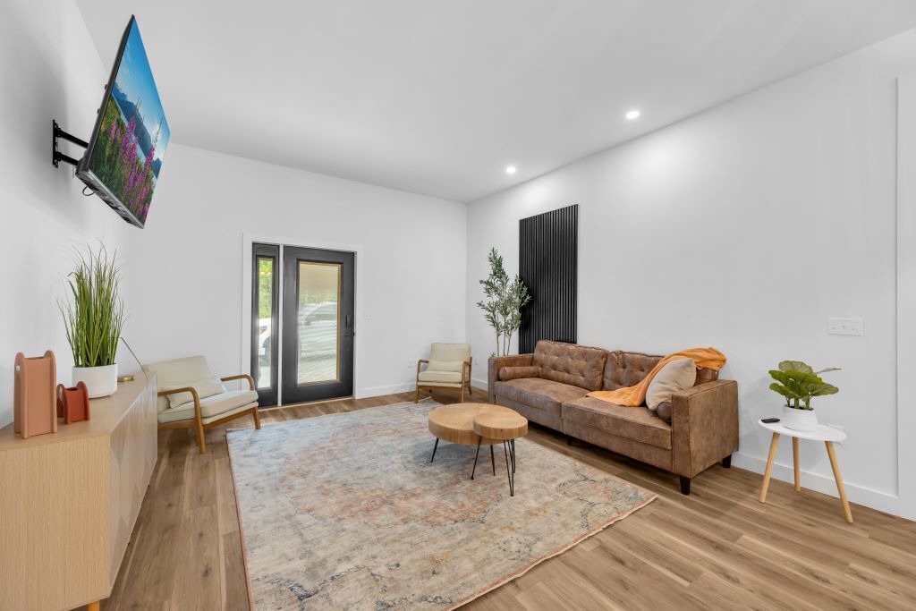 Photo of Livingroom in Trenton