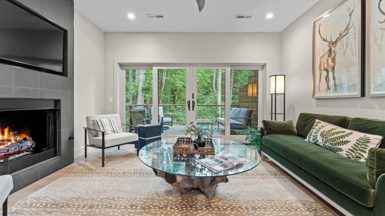 Photo of Livingroom in Highlands Hills