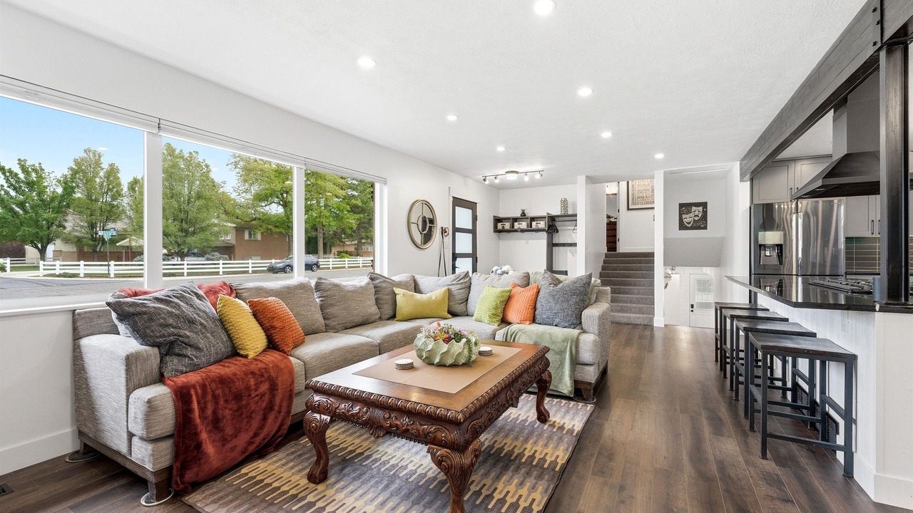 Photo of Livingroom in Sandy