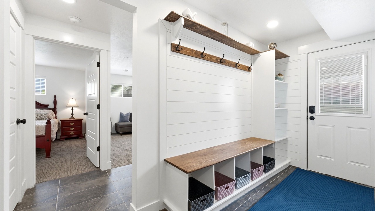 Photo of Bedroom in Sandy