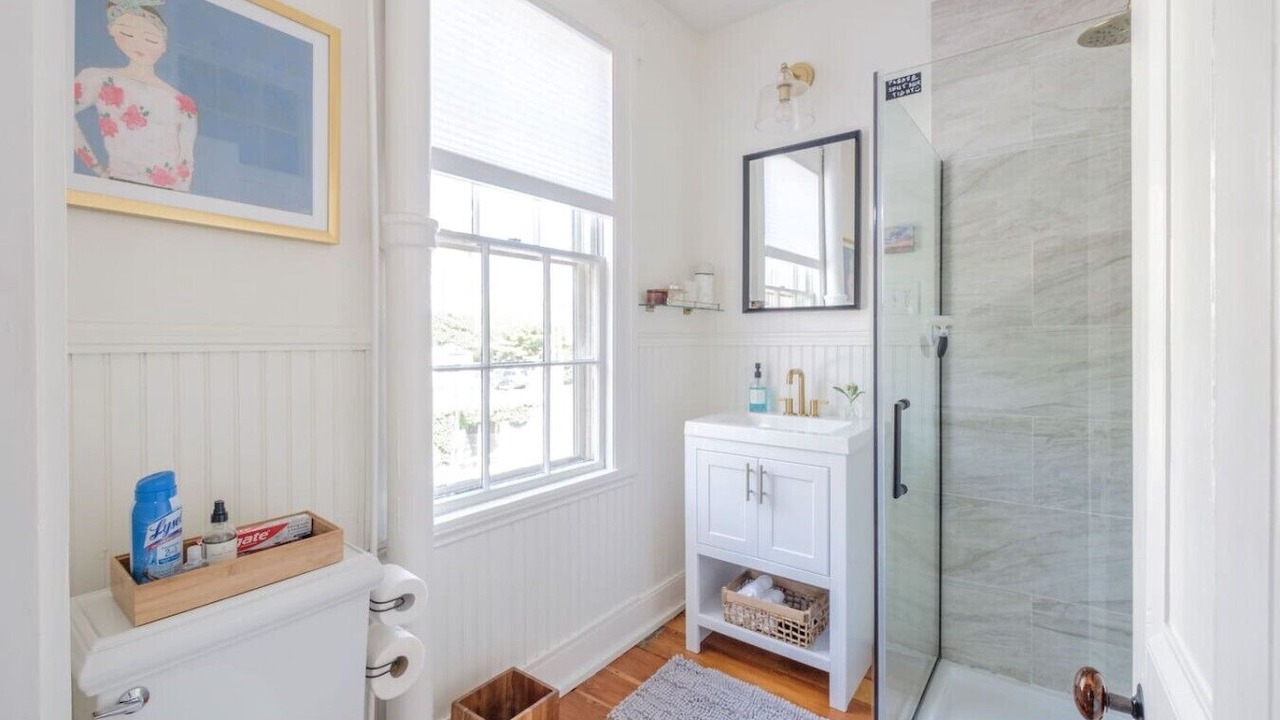 Photo of Bathroom in West End