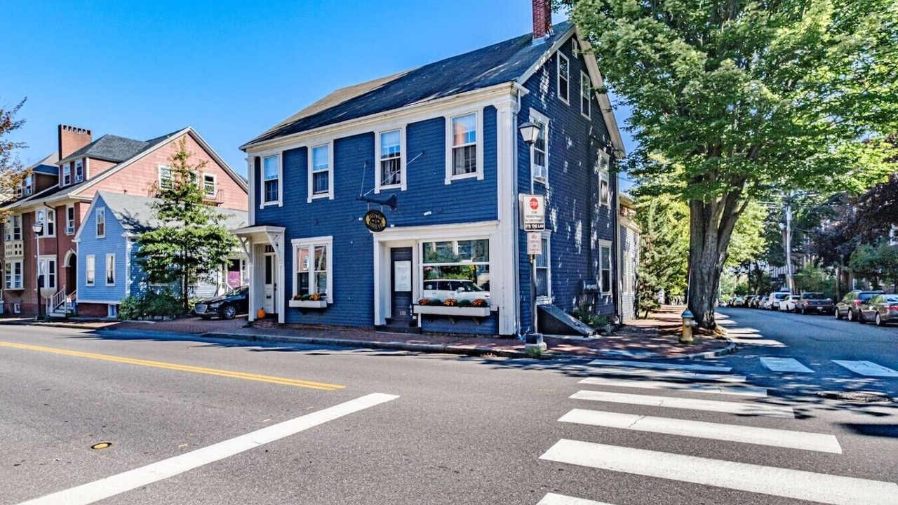 Photo of Outdoor in West End