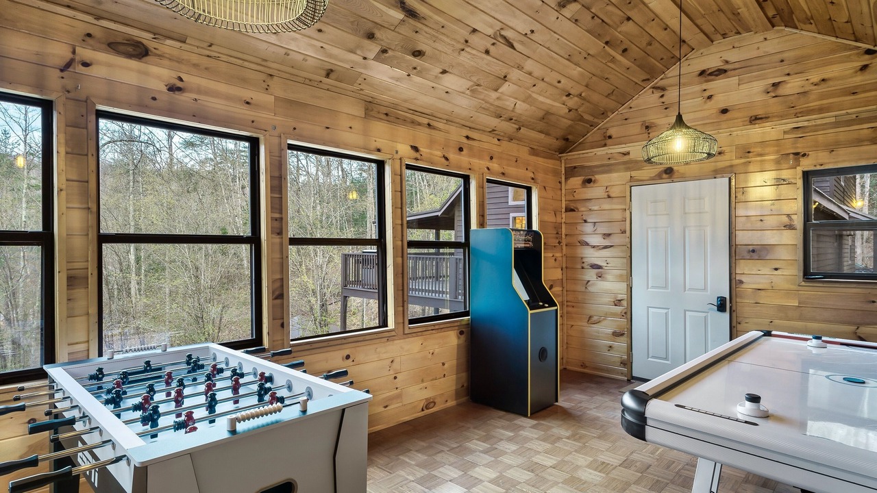 Photo of Bedroom in Gatlinburg - Pigeon Forge
