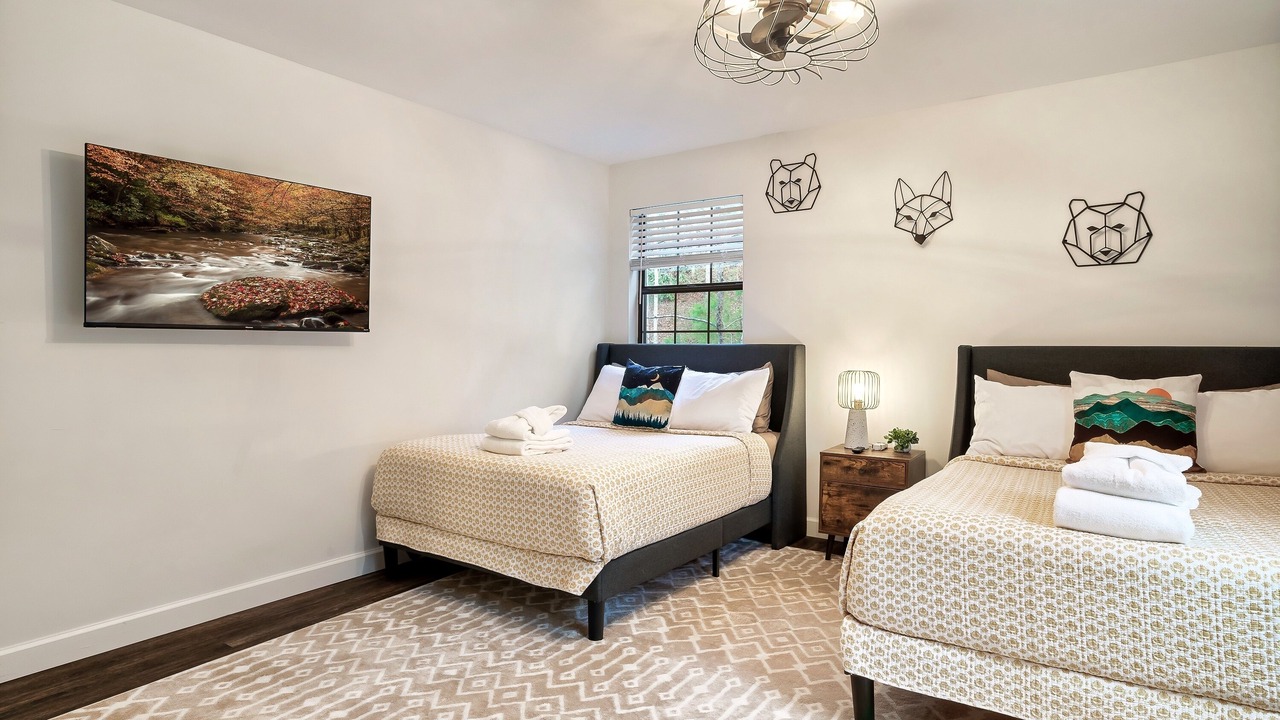 Photo of Bedroom in Gatlinburg - Pigeon Forge