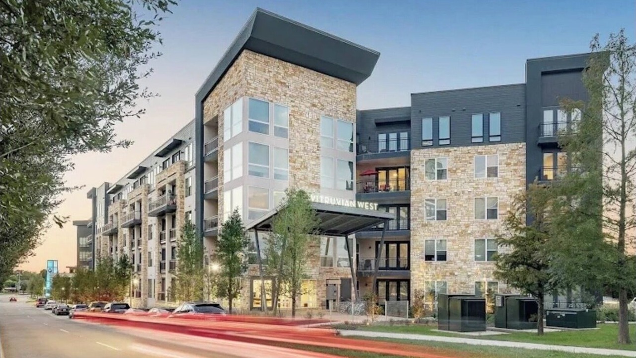 Photo of Outdoor in Addison