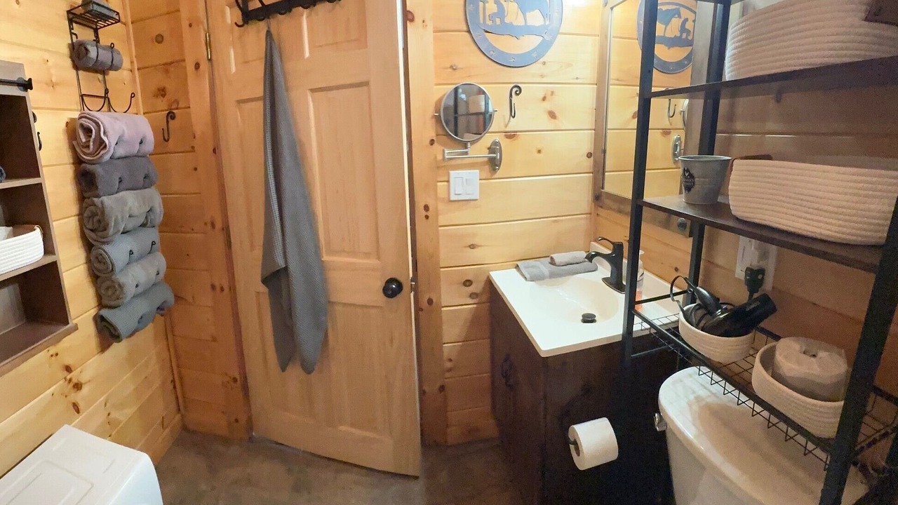 Photo of Bathroom in Weld