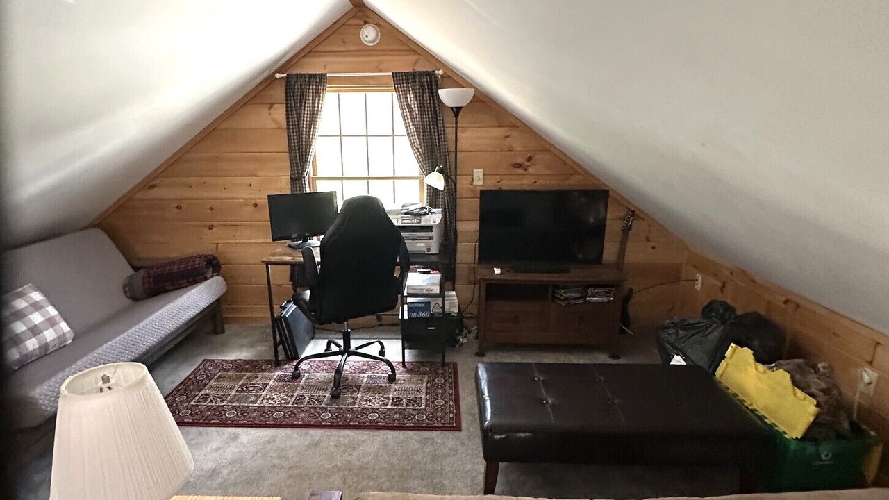Photo of Bedroom in Weld