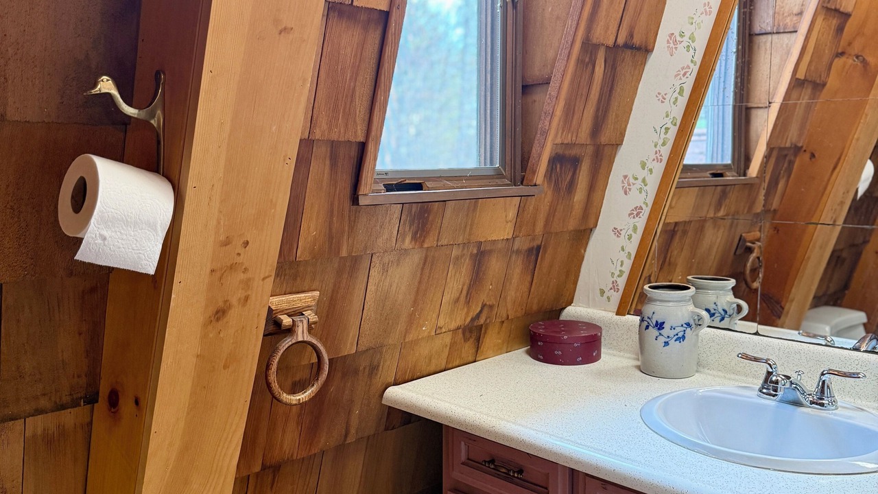 Photo of Bathroom in Schroon Lake