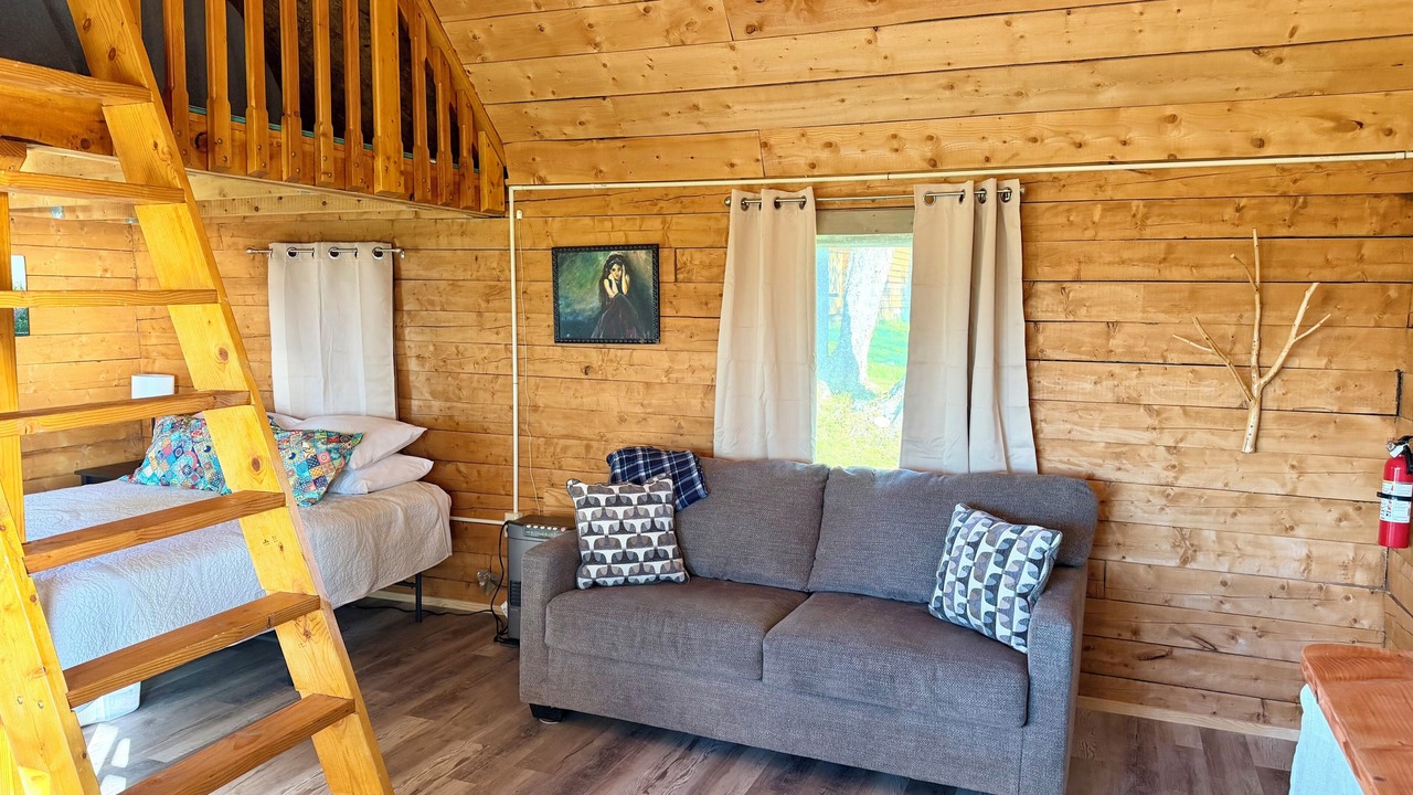 Photo of Livingroom in Ninilchik