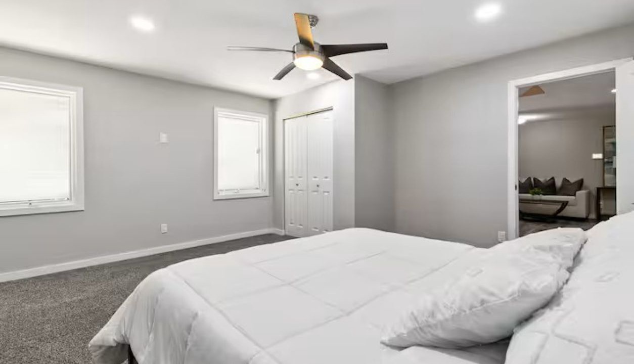 Photo of Bedroom in Grand Prairie