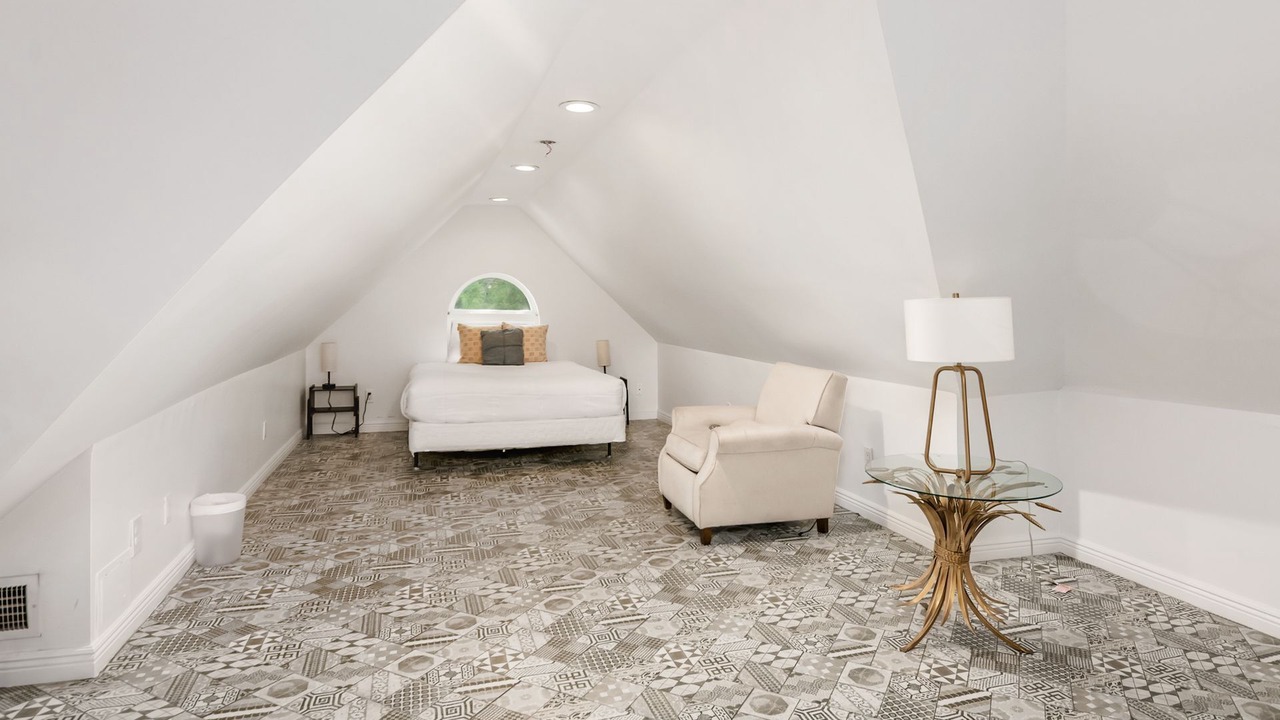 Photo of Bedroom in Olde Towne East