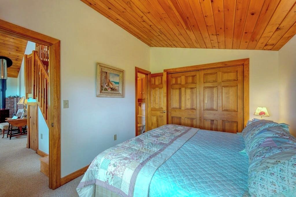 Photo of Bedroom in Rockport