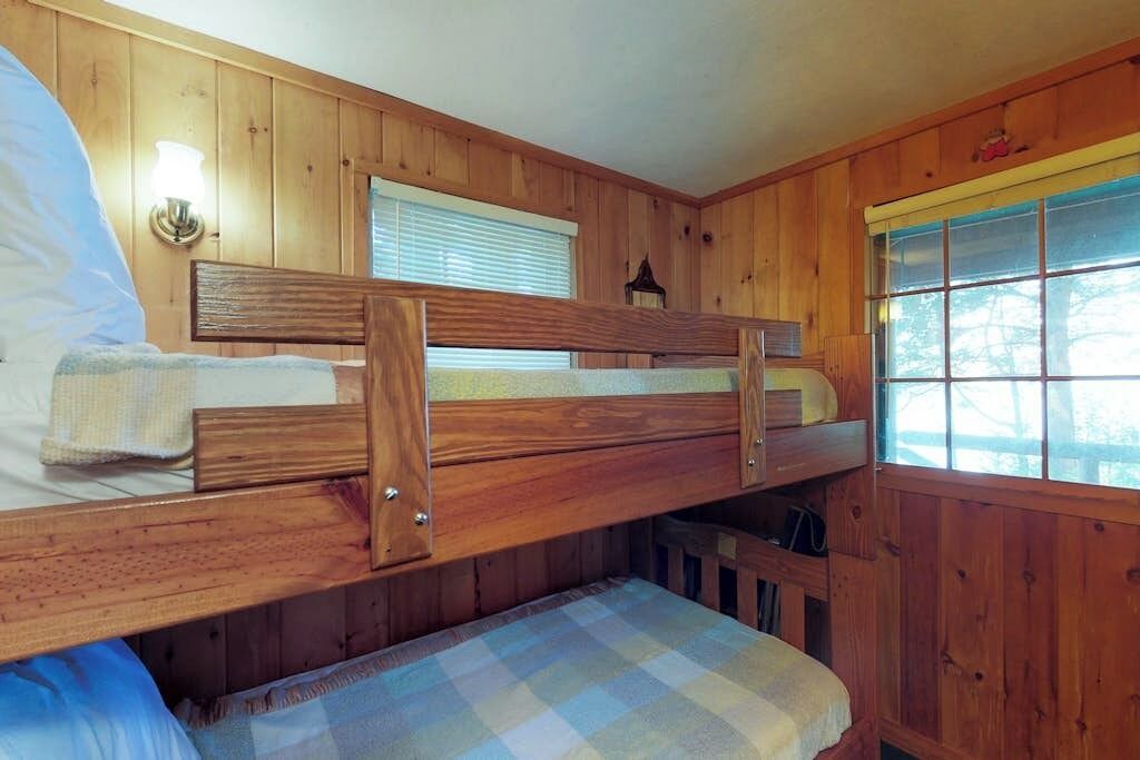Photo of Bedroom in Greenville Junction