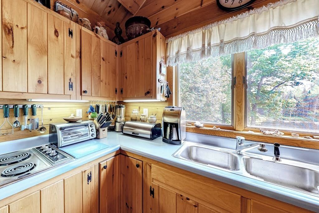 Photo of Kitchen in Northeast Somerset