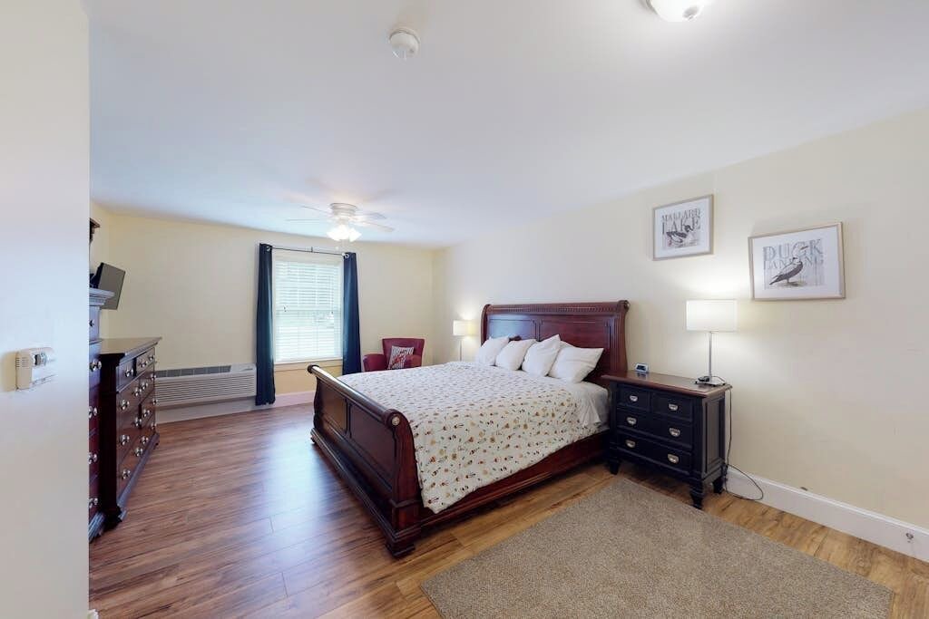 Photo of Bedroom in Edgecomb