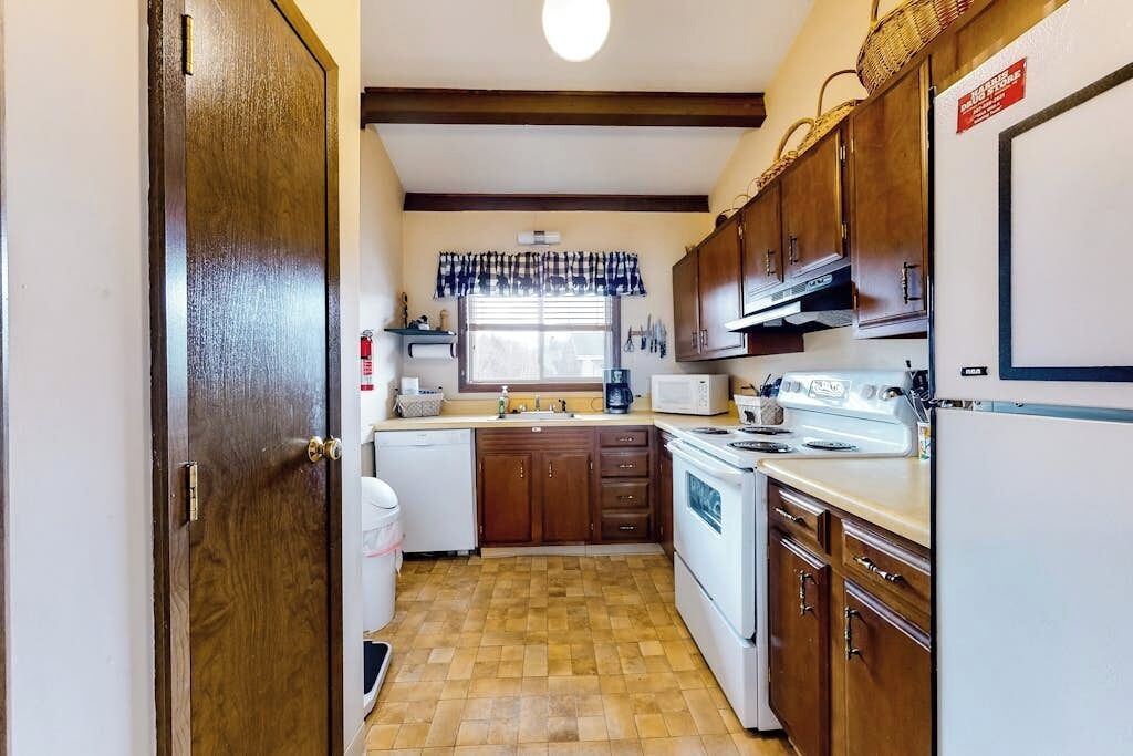 Photo of Kitchen in Greenville Junction