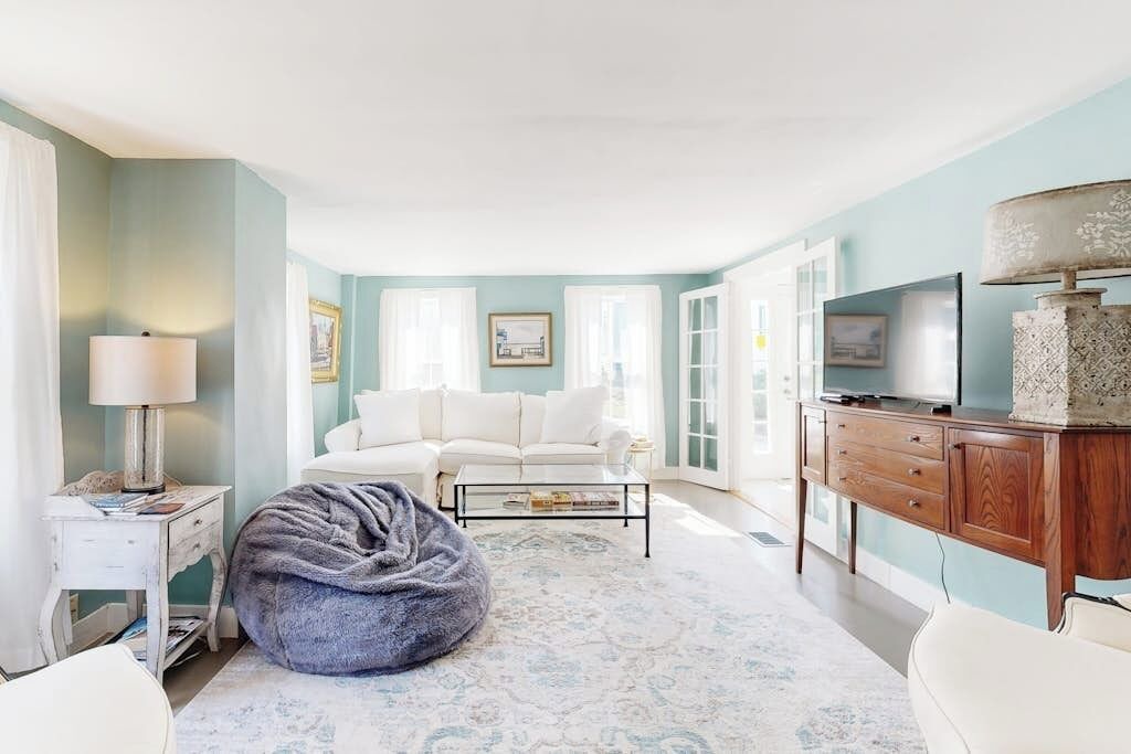 Photo of Livingroom in Wiscasset