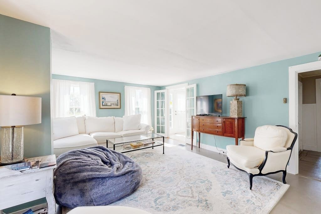 Photo of Livingroom in Wiscasset