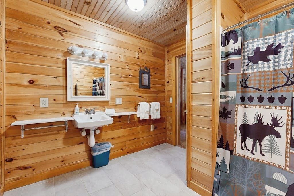 Photo of Bathroom in Greenville