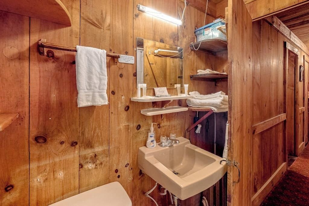 Photo of Bathroom in Boothbay Harbor
