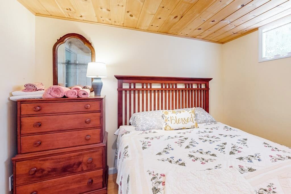 Photo of Bedroom in Phippsburg