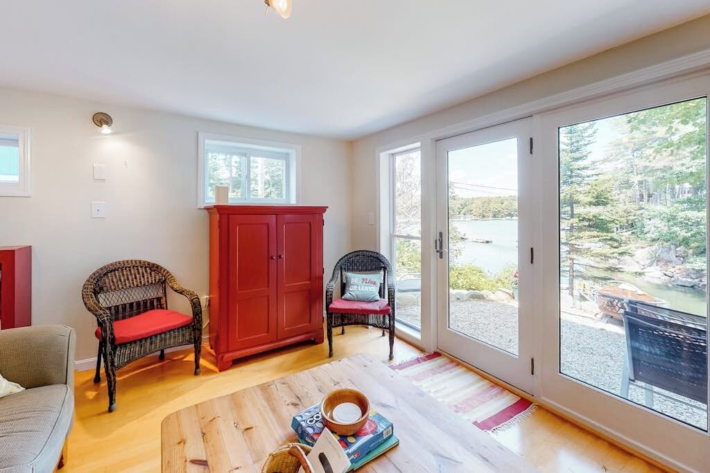 Photo of Livingroom in Phippsburg
