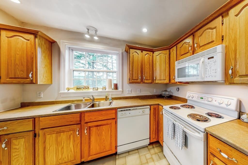 Photo of Kitchen in Waldoboro