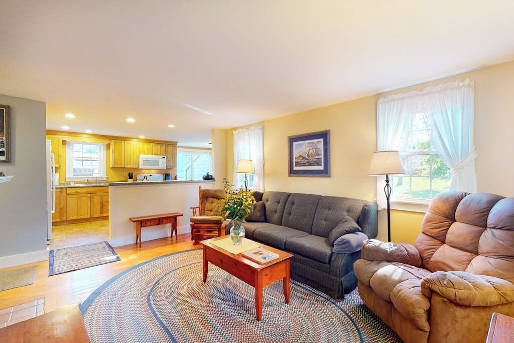 Photo of Livingroom in Rockland