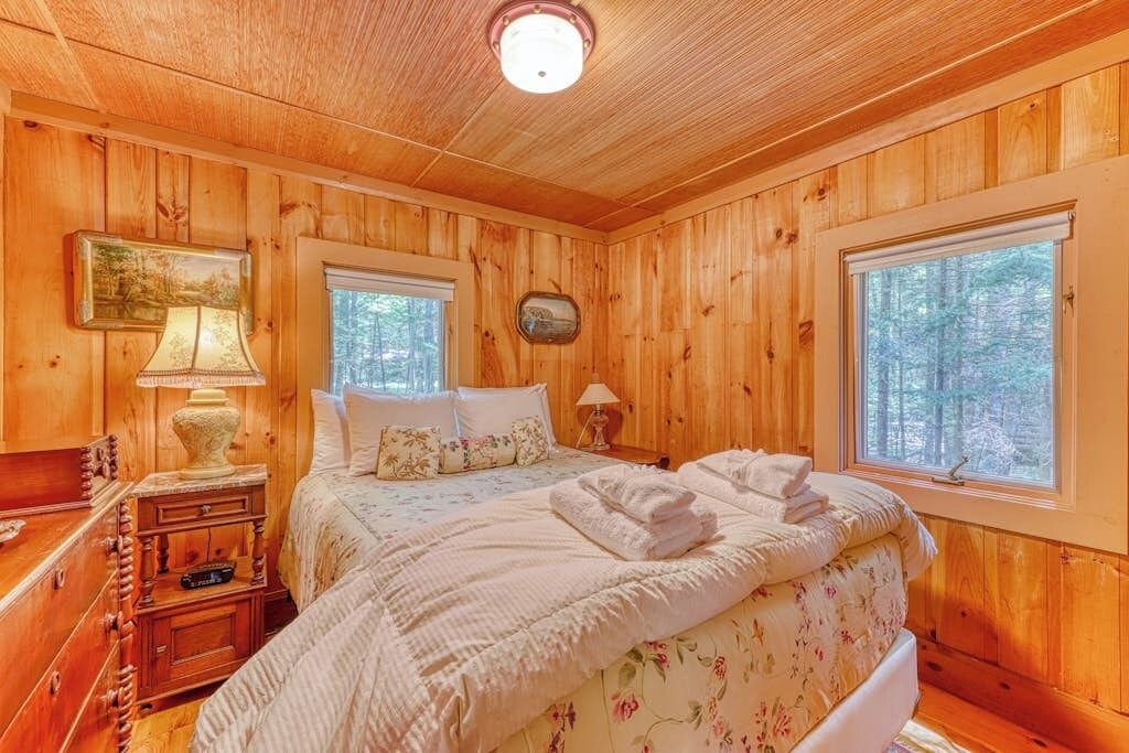 Photo of Bedroom in Boothbay Harbor