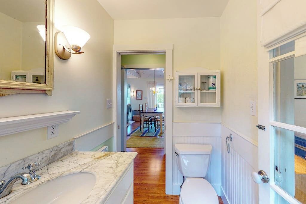Photo of Bathroom in Tenants Harbor