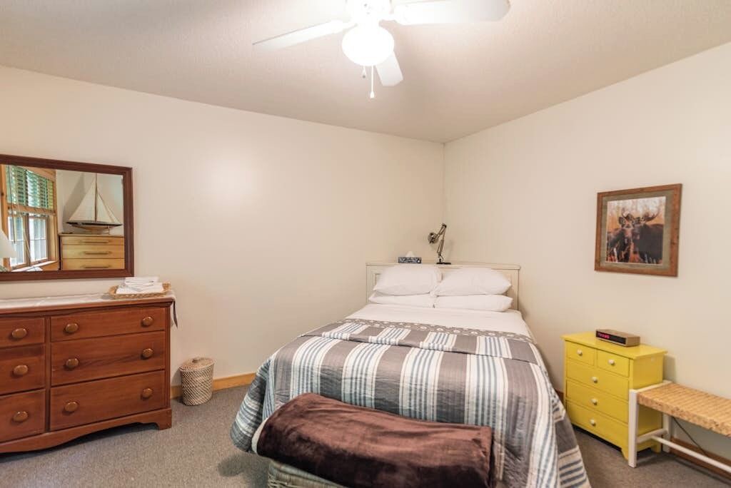 Photo of Bedroom in Lakewood