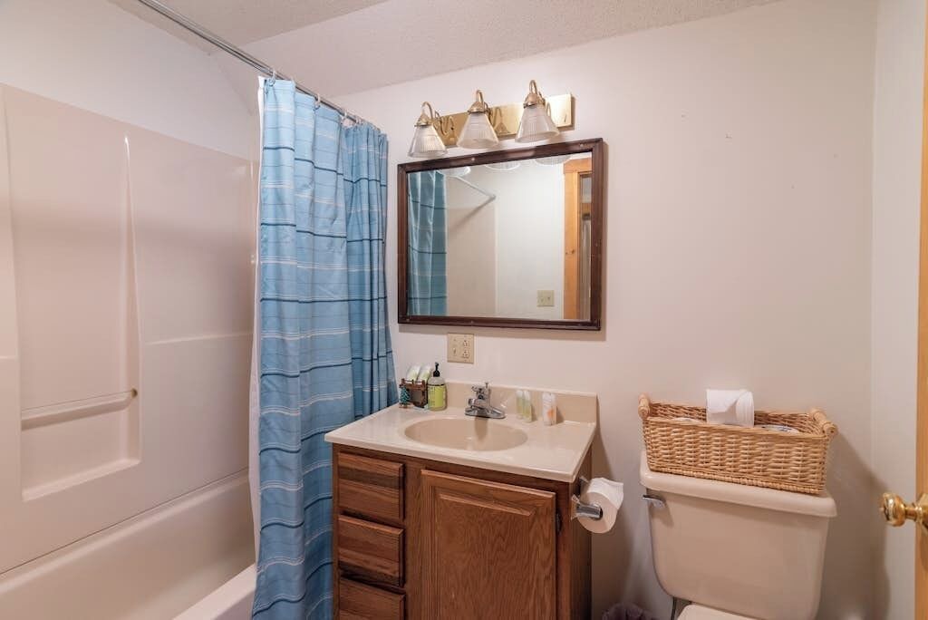 Photo of Bathroom in Lakewood