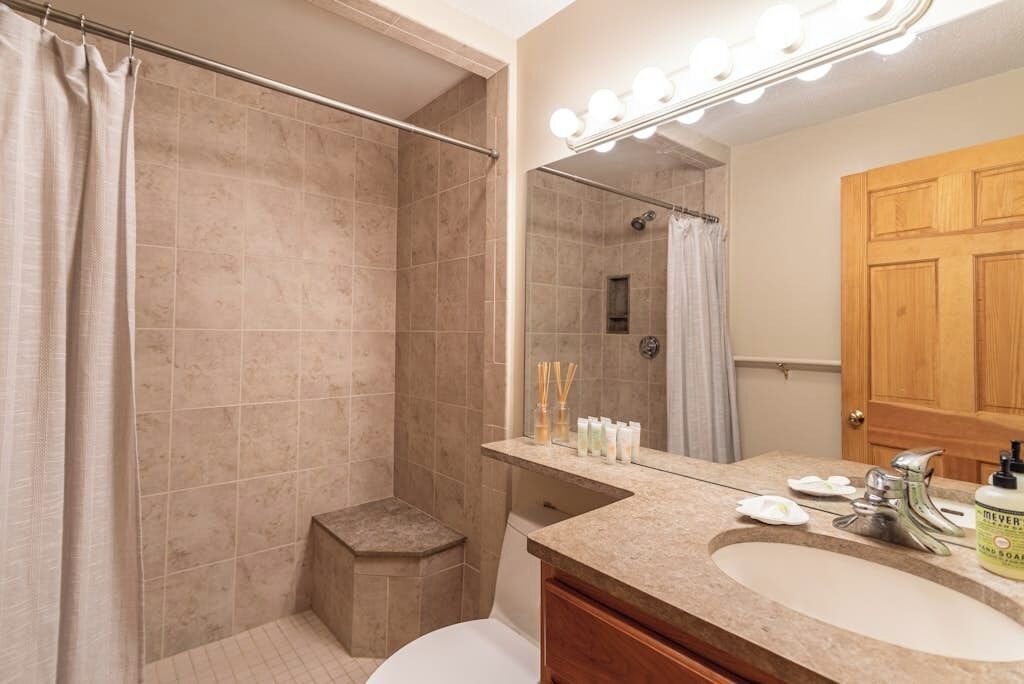 Photo of Bathroom in Lakewood