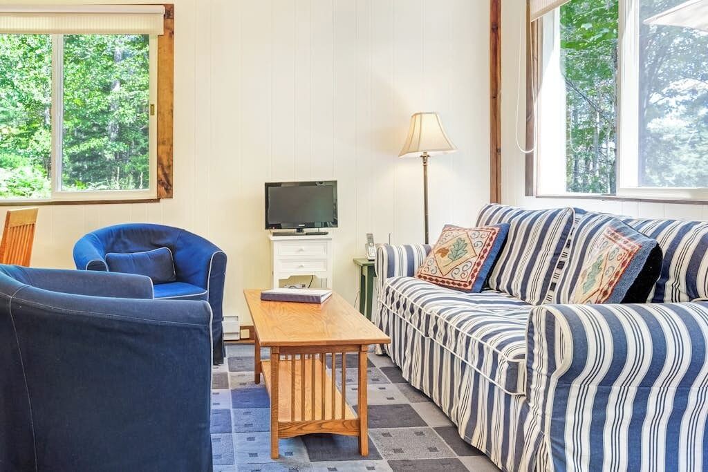 Photo of Livingroom in Mount Desert