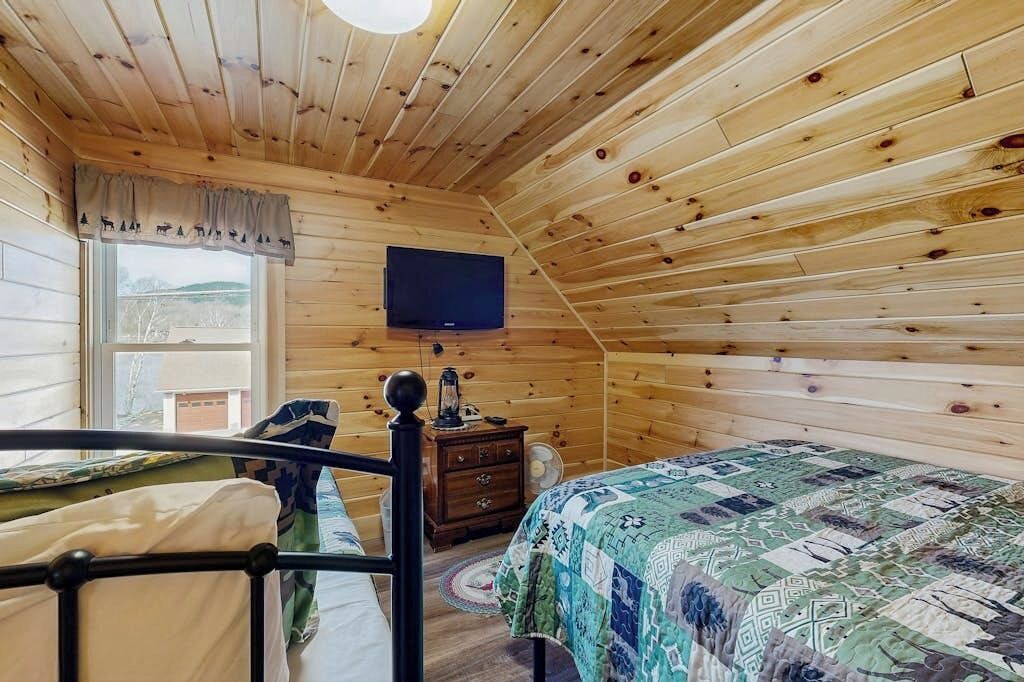 Photo of Bedroom in Greenville Junction