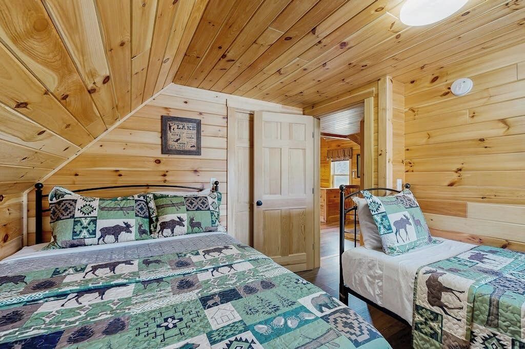 Photo of Bedroom in Greenville Junction