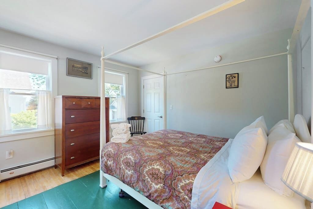 Photo of Bedroom in Bath