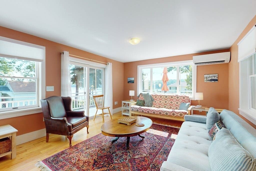 Photo of Livingroom in Bath