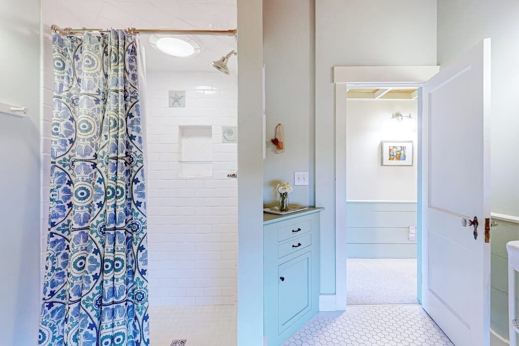 Photo of Bathroom in East Boothbay