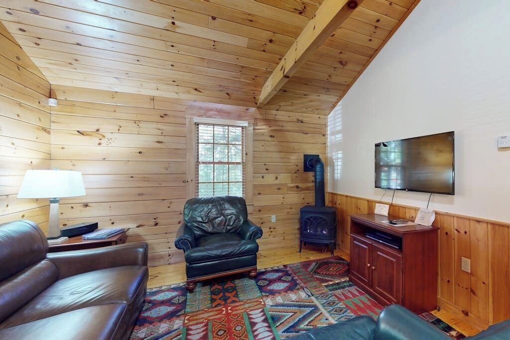 Photo of Livingroom in Northport