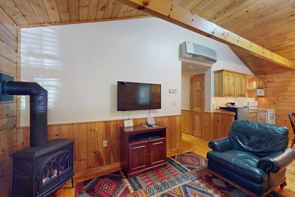 Photo of Livingroom in Northport