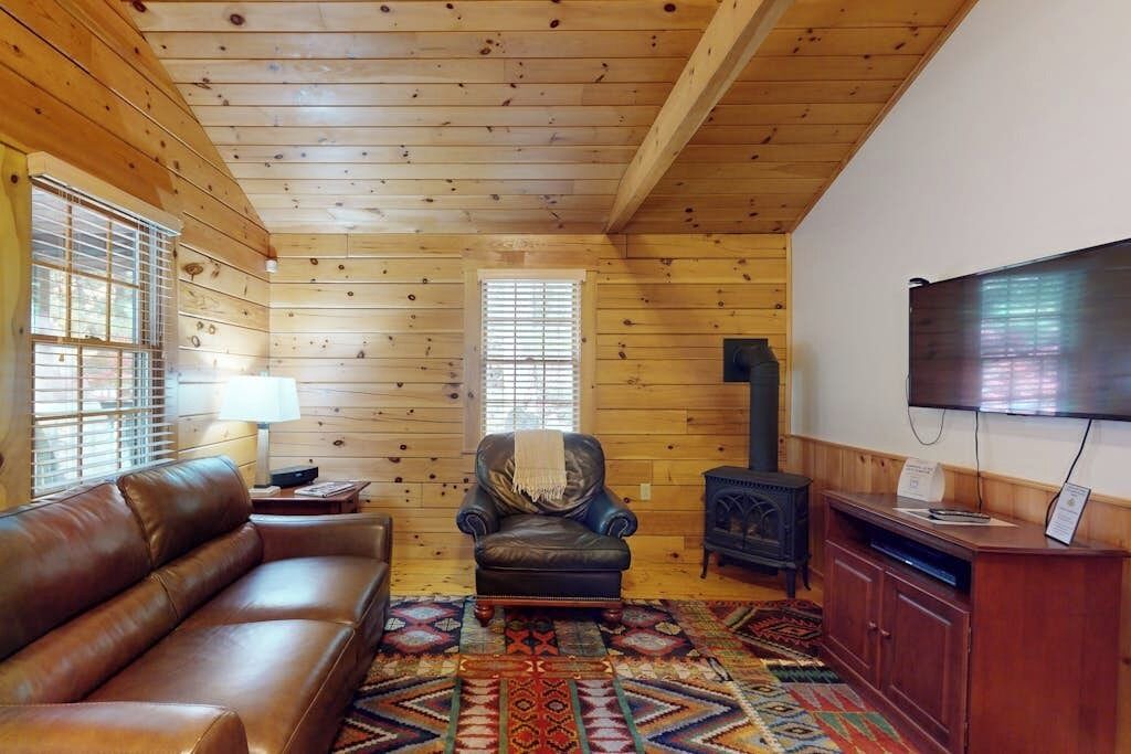 Photo of Livingroom in Northport