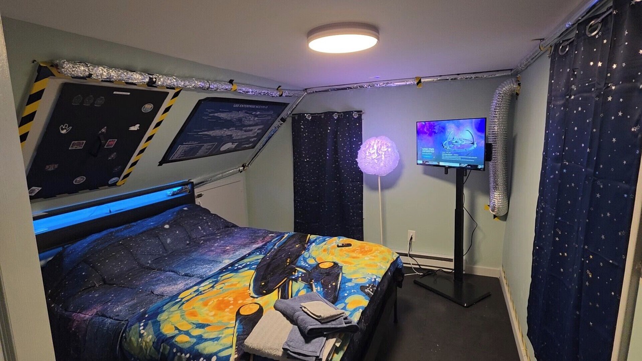 Photo of Bedroom in North Lake George