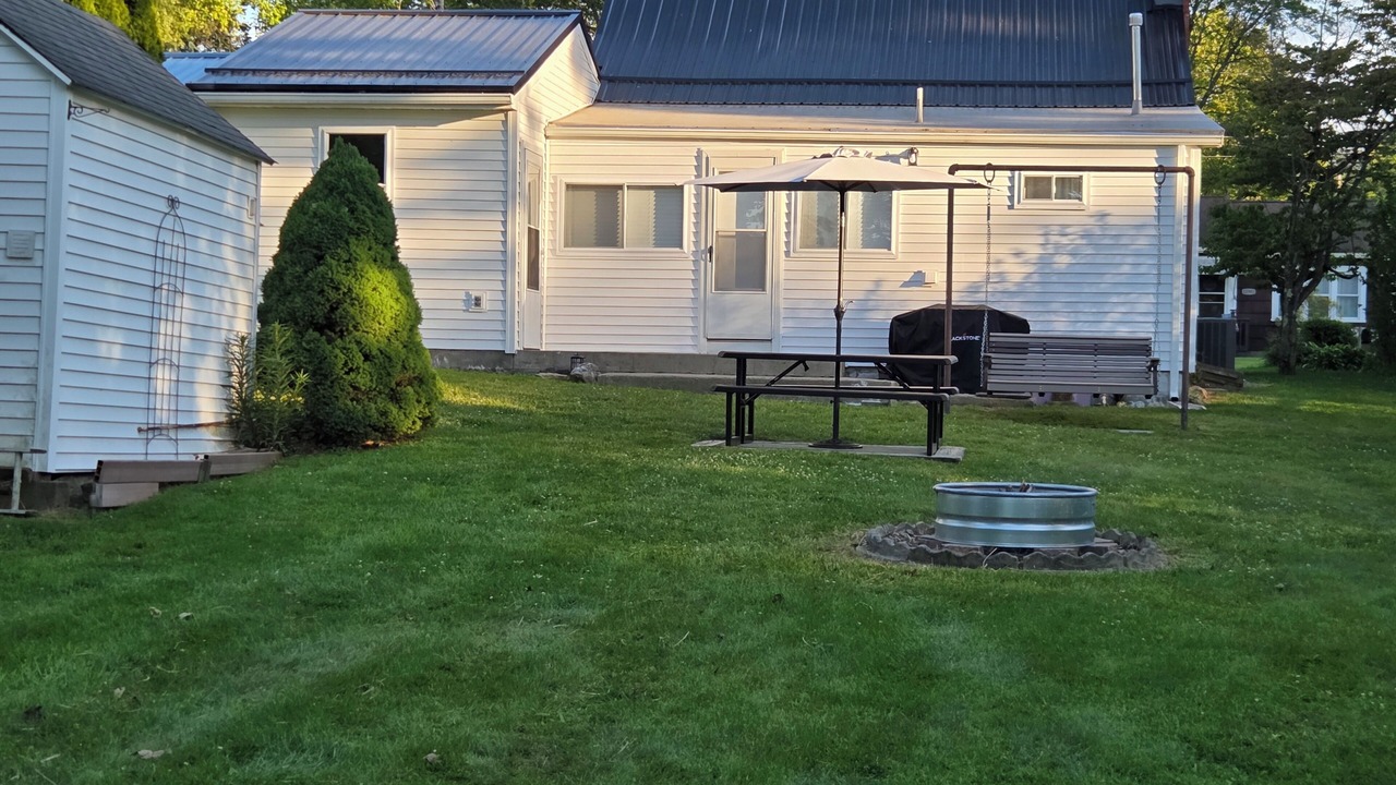 Photo of Outdoor in Conneaut Lakeshore
